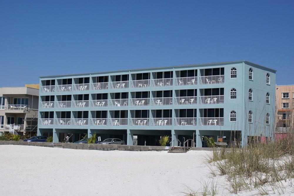 Barefoot Beach Club St. Pete Beach Esterno foto