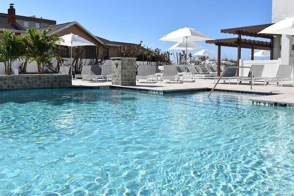 Barefoot Beach Club St. Pete Beach Esterno foto